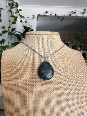 Labradorite Pendant