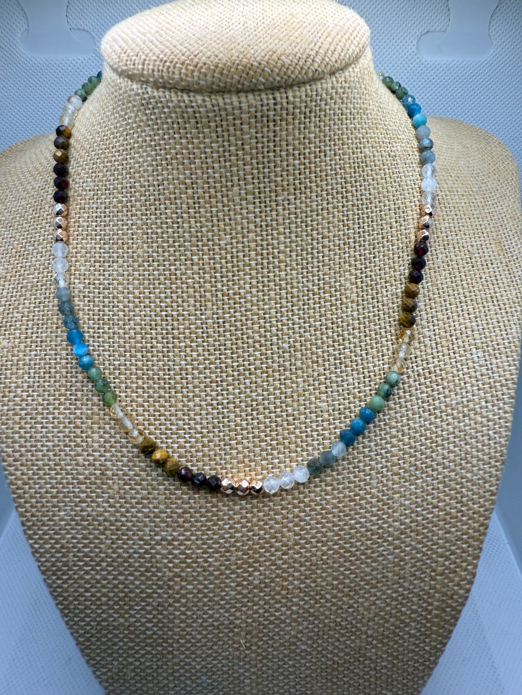 Chakra Crystal Necklace – 41 cm with Rose Gold Beads