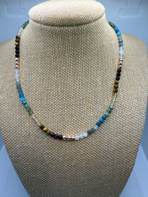 Chakra Crystal Necklace – 41 cm with Rose Gold Beads