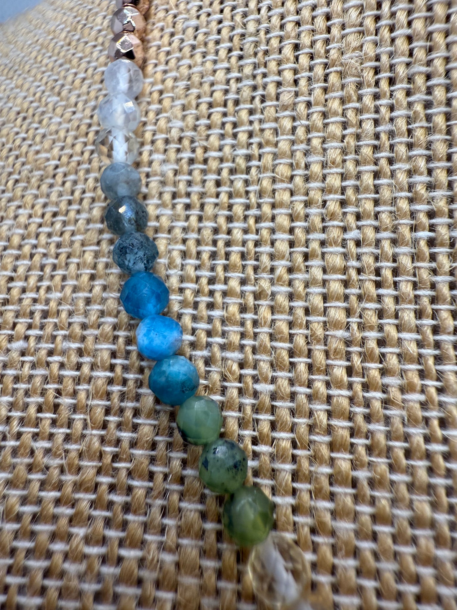 Chakra Crystal Necklace – 41 cm with Rose Gold Beads